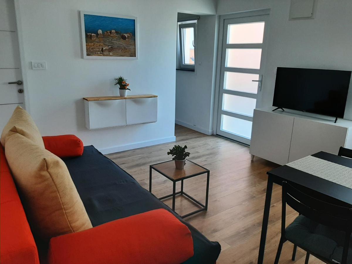 Nozret Apartment Paljuv ภายนอก รูปภาพ